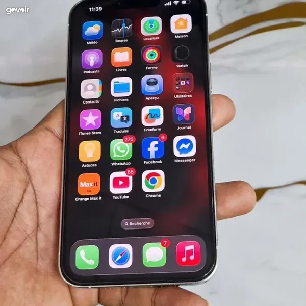 iPhone 13 Pro Max, 2
