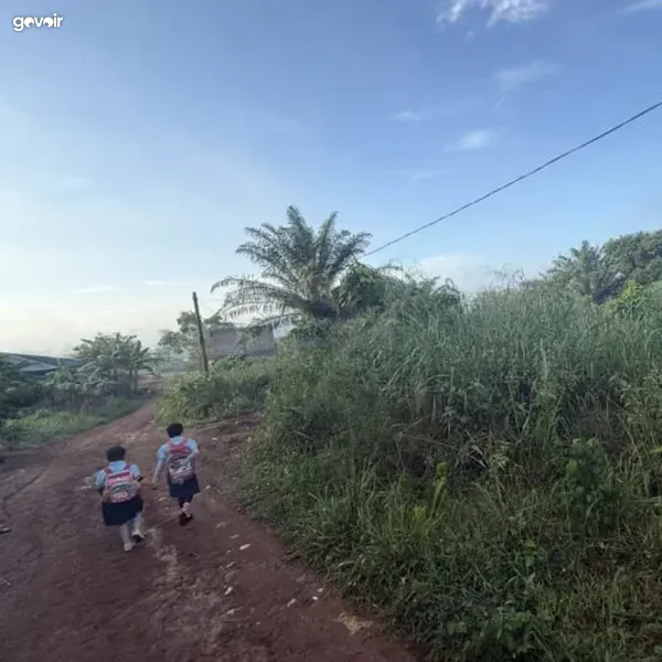 Titled land in Soa, 3,500 m², 2