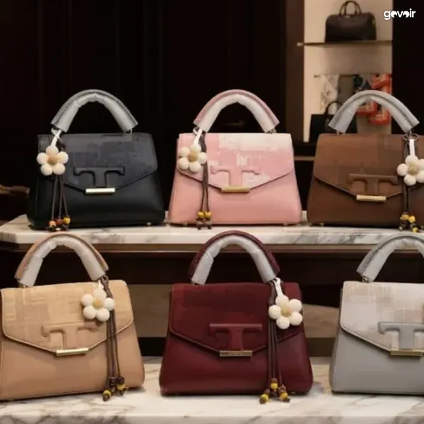 Women's handbags, six colours, 7