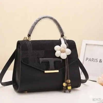 Women's handbags, six colours, 6
