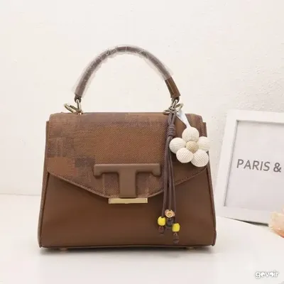 Women's handbags, six colours, 2