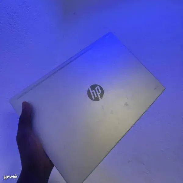 HP ProBook 14", Ryzen 7 Pro, 16GB RAM, 256GB SSD, 7