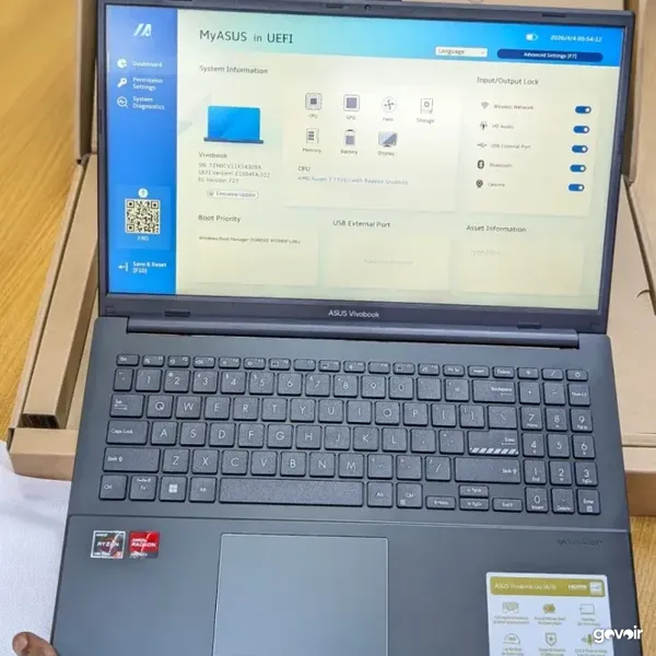 ASUS VivoBook Go 15, Ryzen 3, 8GB RAM, 256GB SSD, sealed, 1