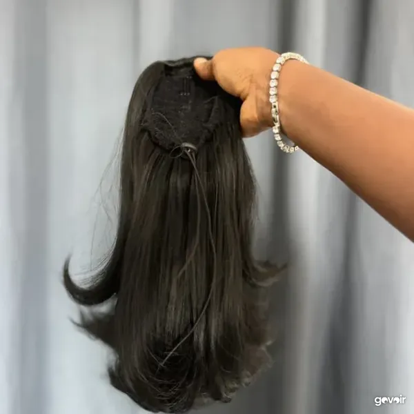 Barbie Flip drawstring ponytail, 2