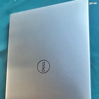 Dell XPS 13, Core i7 11th gen, 16GB RAM, 512GB SSD, touchscreen, 2