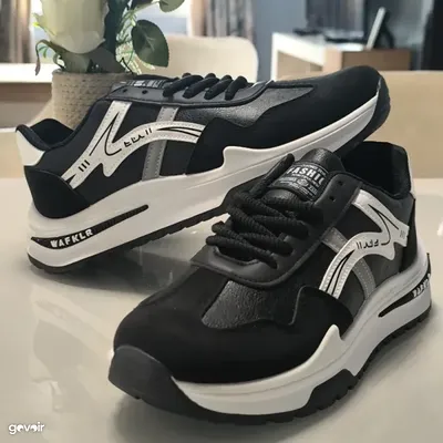 Tennis stylées pour homme