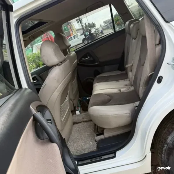 Toyota Vanguard 2009, 7 seats, 4WD, 4