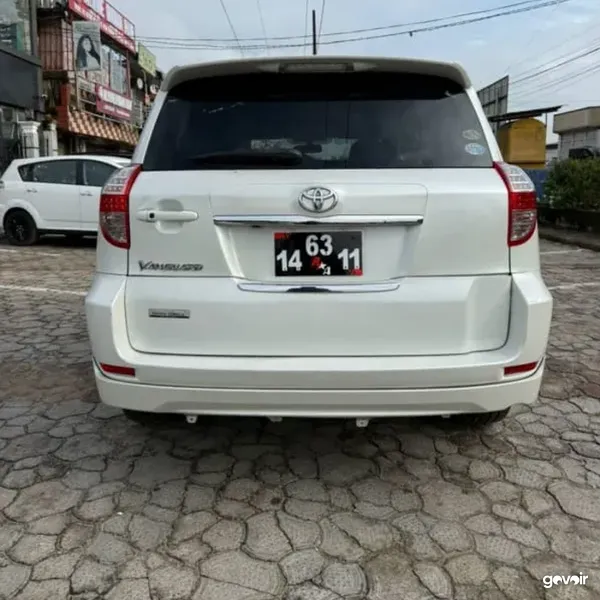 Toyota Vanguard 2009, 7 seats, 4WD, 3