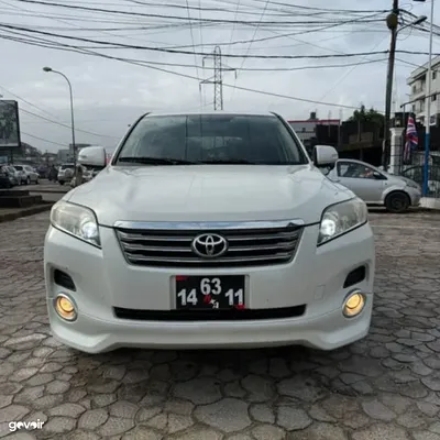 Toyota Vanguard 2009, 7 seats, 4WD